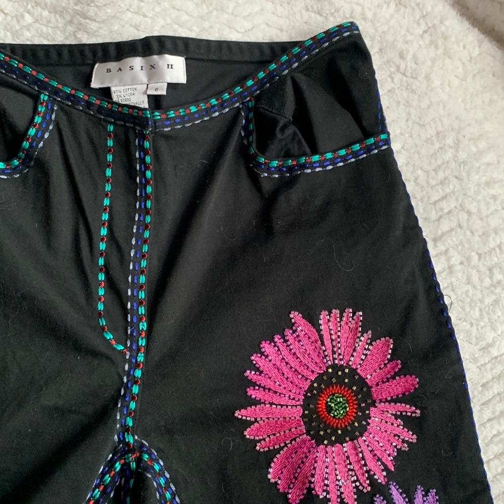 Black BASIX 11 Floral BOOTCUT SIZE 6